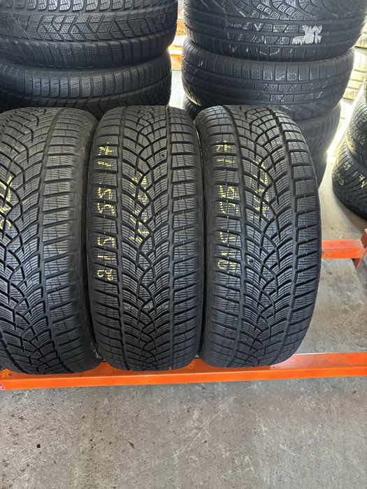 Anvelope Iarna 215/55/17 GoodYear UltraGrip Performance 215 55 17 R17
