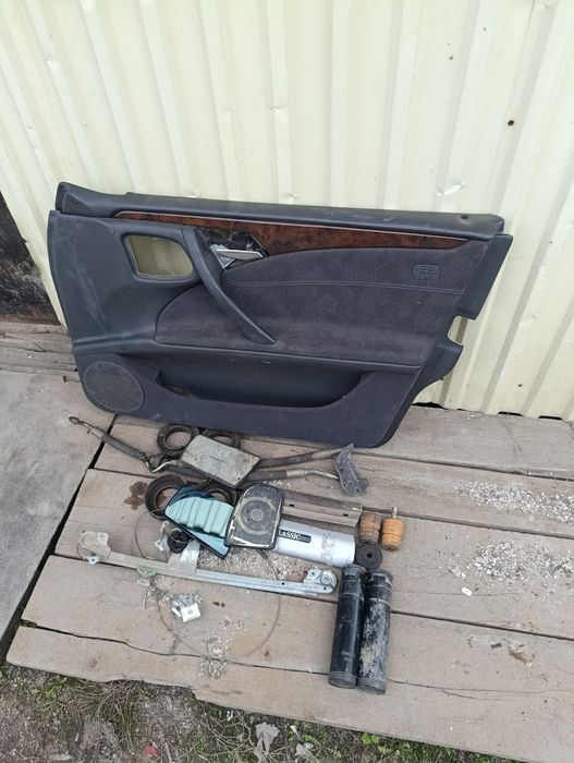 Мерседес  w210лупарик