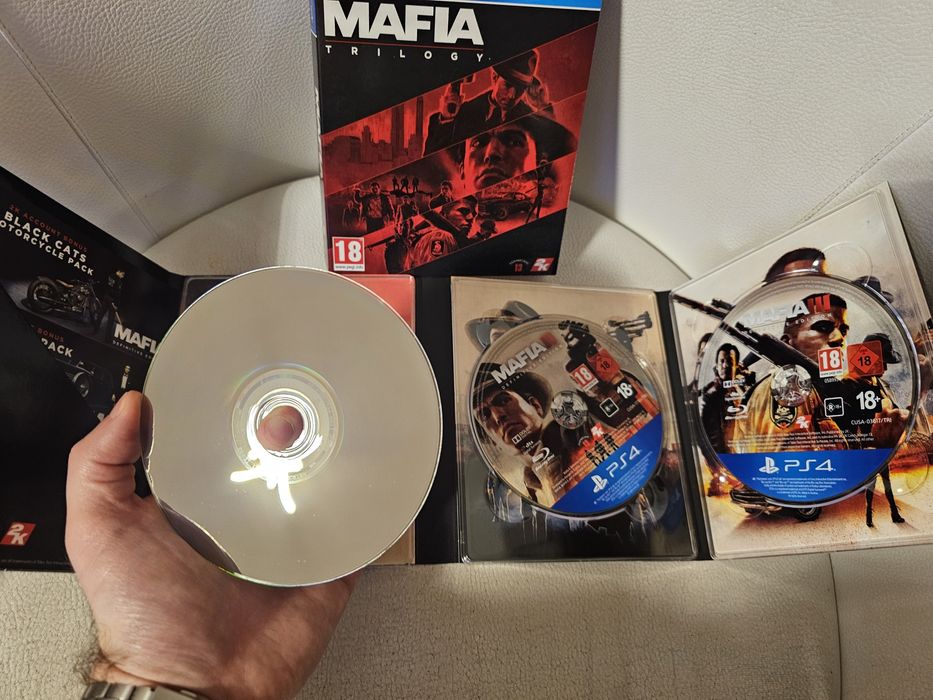 Vand Mafia Trilogy pentru PS4
