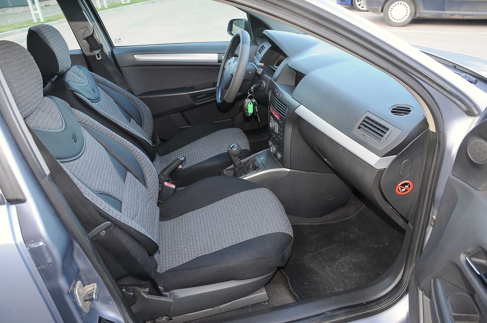 OPEL Astra H 2006 1.6i 105 CP E4 AC, inmatriculat ofer fiscal