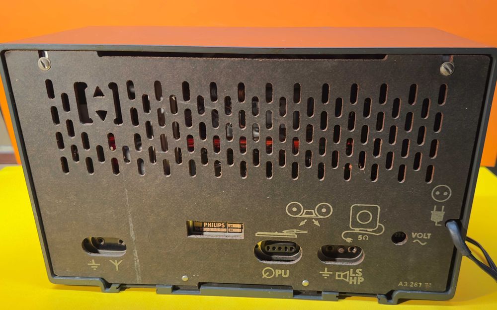 Ретро Лампово Радио Philips Работи