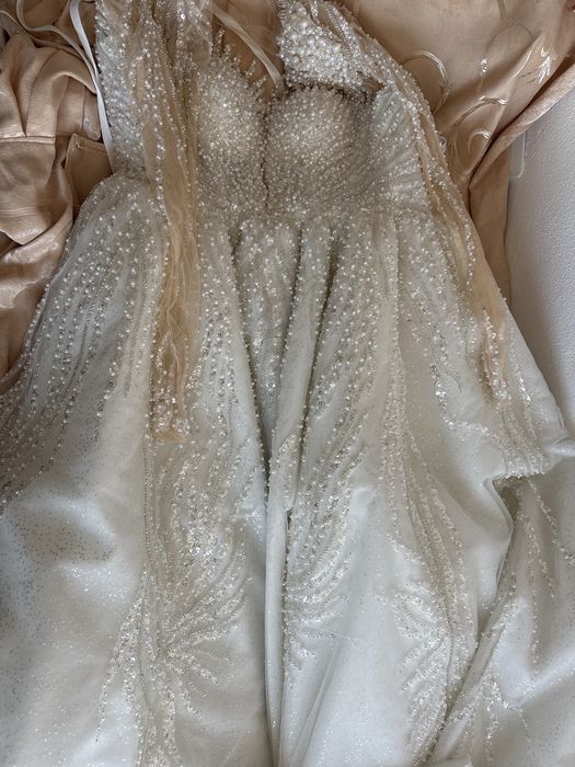 Rochie mireasă tip printesa