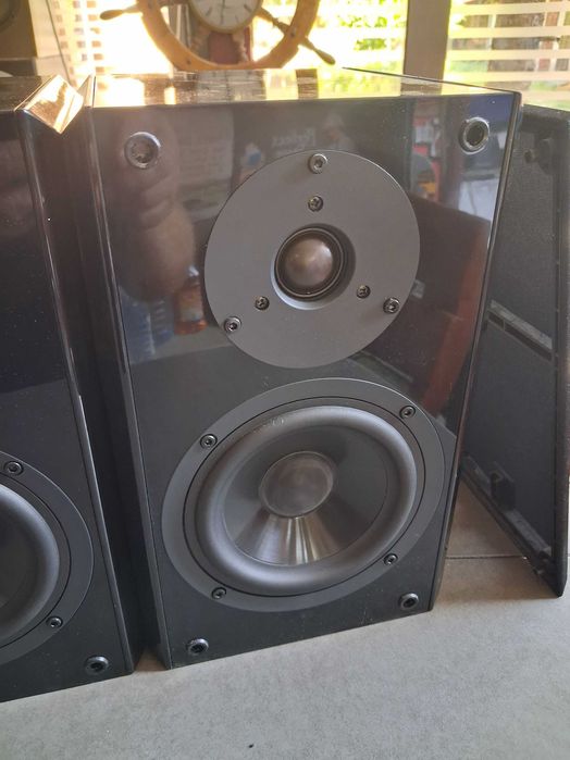 Boxe Yamaha NX E200