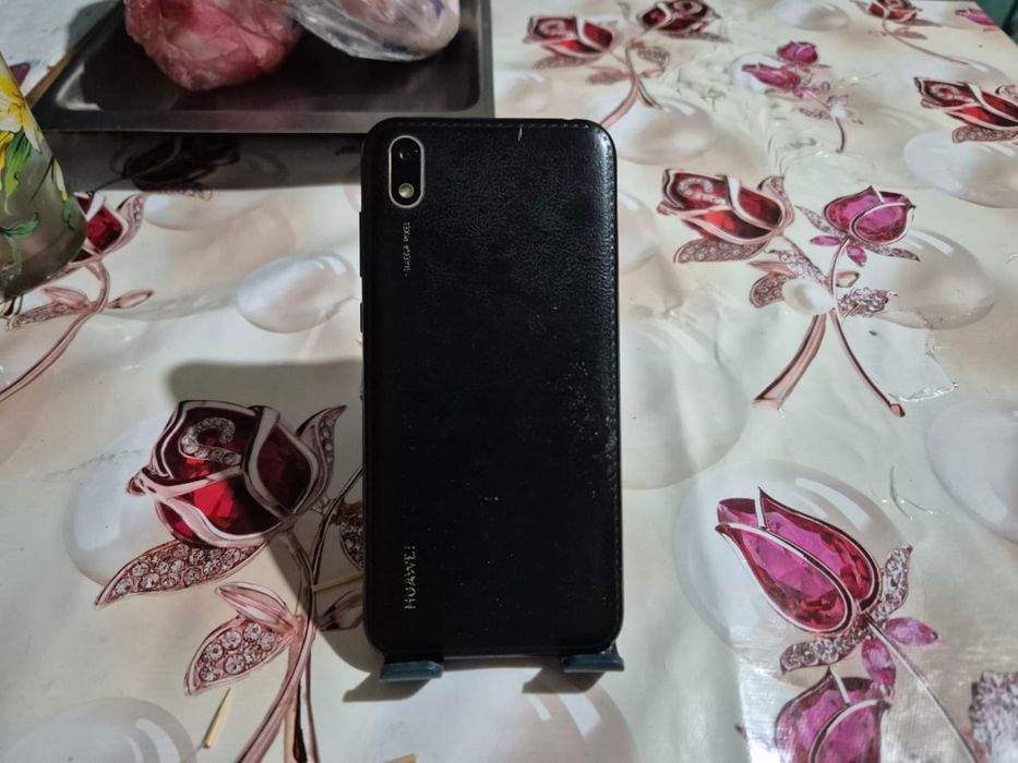 Huawei y5 / хуавэй