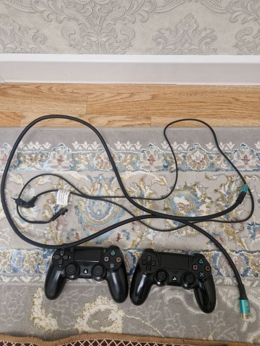 Playstation 4 pro 1 tb