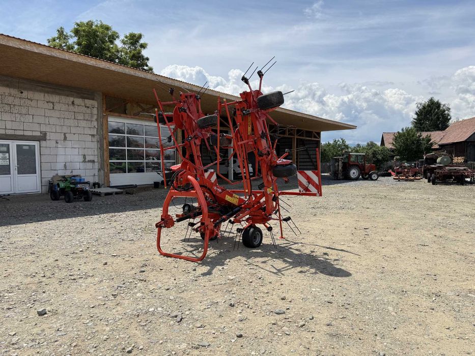 Grebla de Adunat Fan Kuhn GF 8702