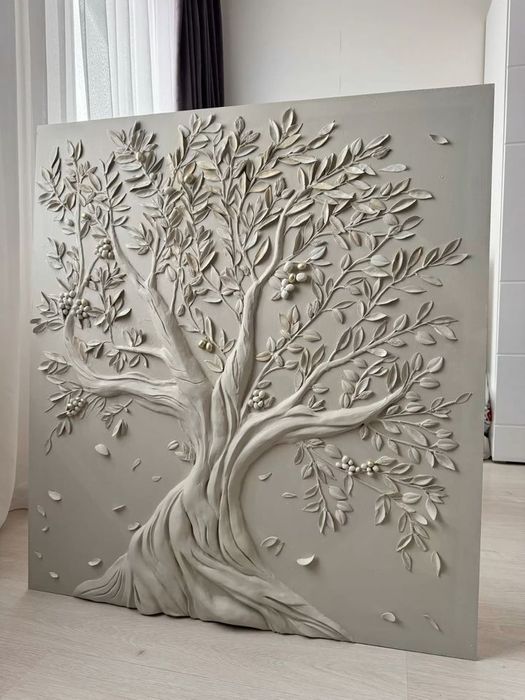 Барельеф. Роспись стен. Скала