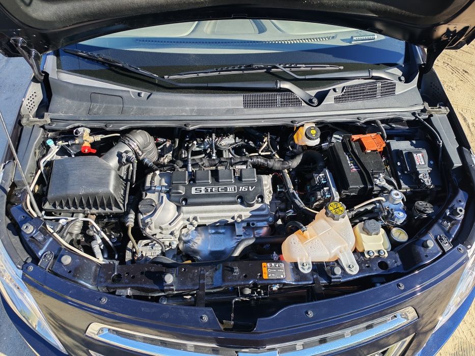 Chevrolet Cobalt 2023 — 5