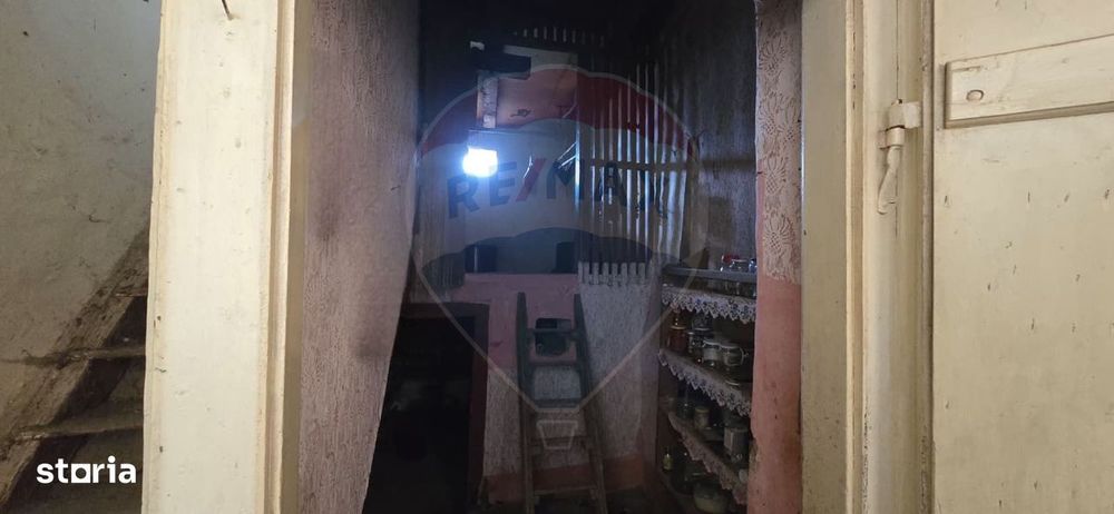Casă cu potențial, aproape de centru – Socodor, jud. Arad