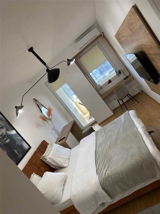 Дава се под наем Тристаен апартамент в Пловдив, Кършияка - 92 кв.м за 469.2 € - Снимка #1