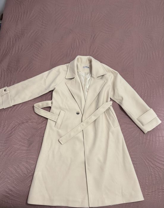 Дълго зимно палто