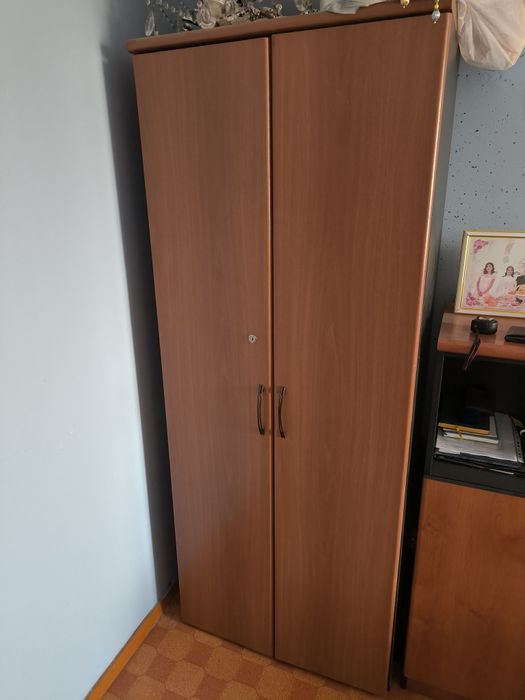 Продам шкаф для вещей