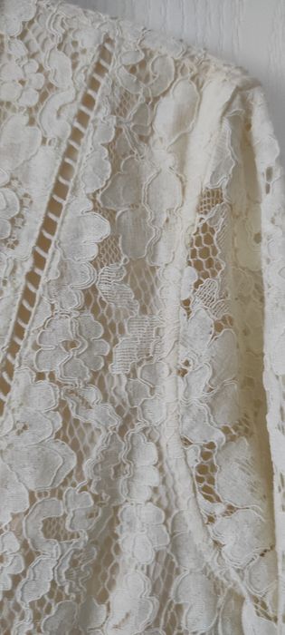 Cămașă dantelă model deosebit, nouă fără etichetă