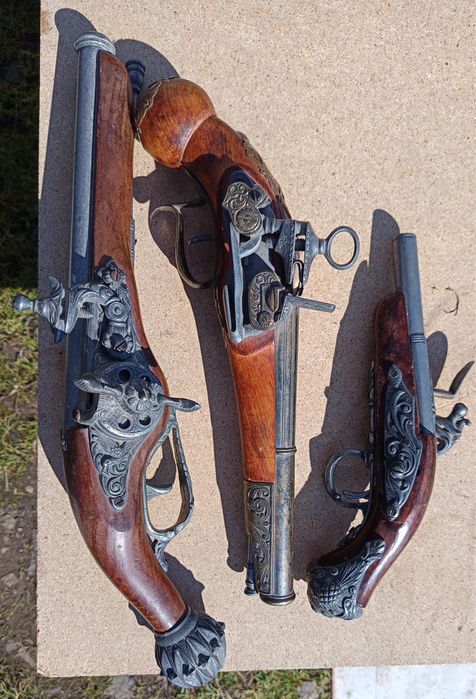 Pistol panoplie artizanale de colectie