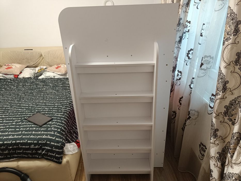 Pat etajat copiii. Complet cu saltele, dimensiuni 90x200,