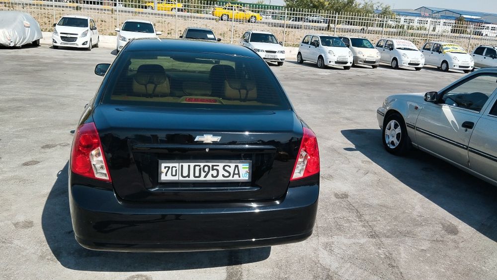 Jentira qora navarot