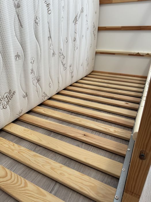 Pat copii Ikea Kura cu saltea inclusa