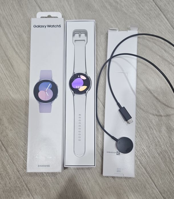 Часы женские Galaxy Watch 5