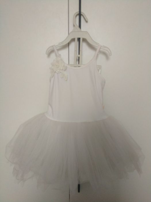 Продам детские платья