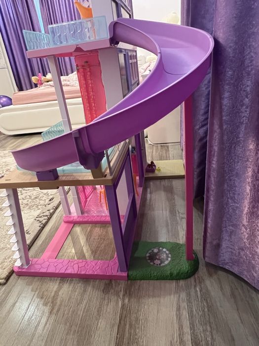 Голяма Барби къща