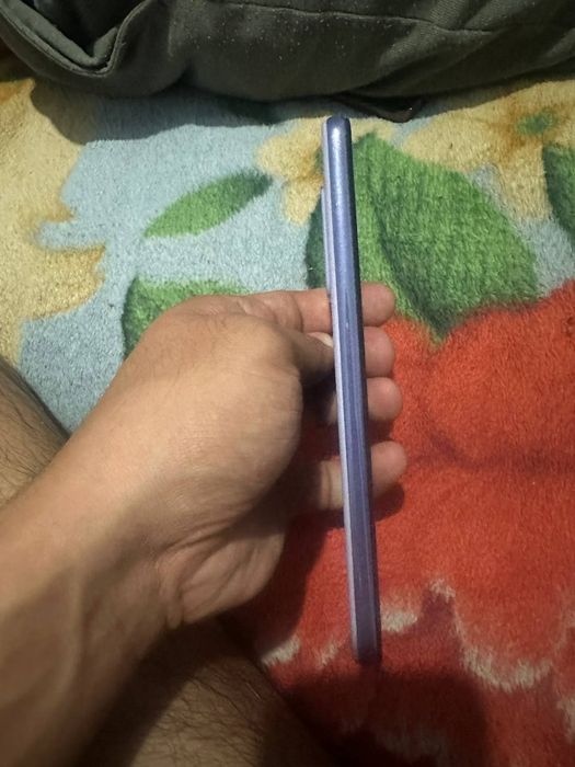 Galaxy A52 sotiladi kafolati bor