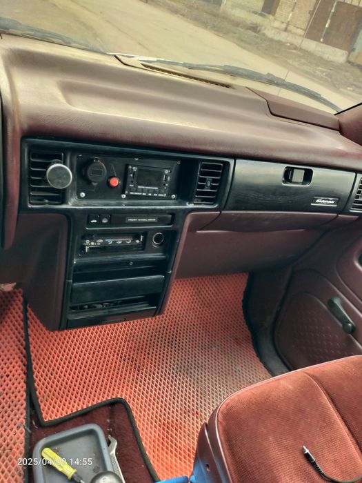 Продам Додж караван