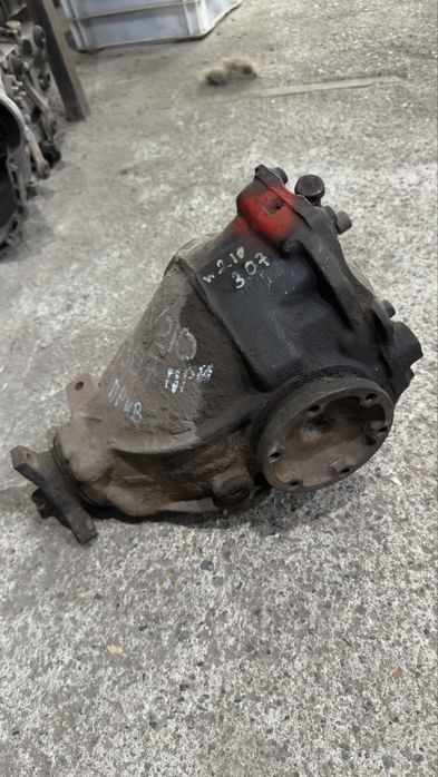 Редуктор на мерседес 210