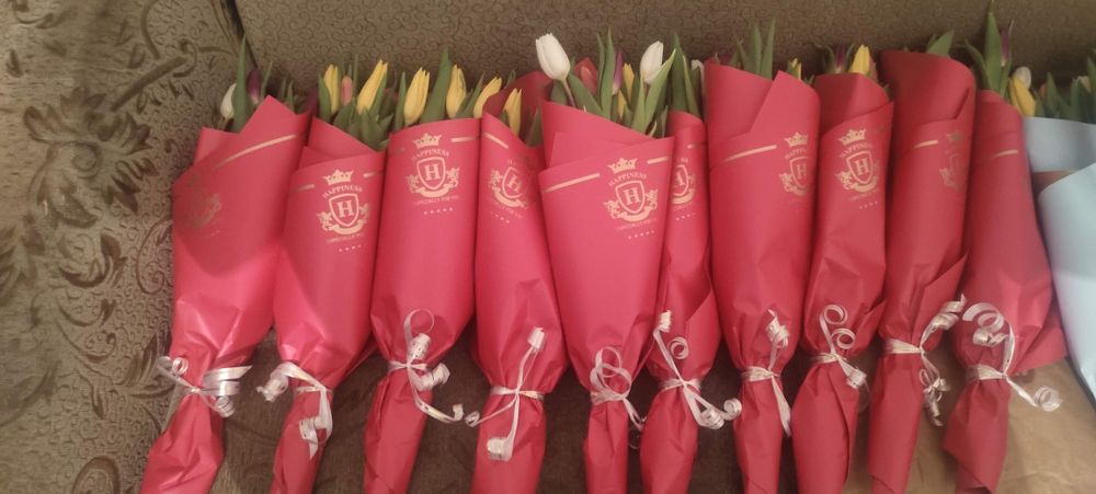 Корпоративные букеты на 8марта