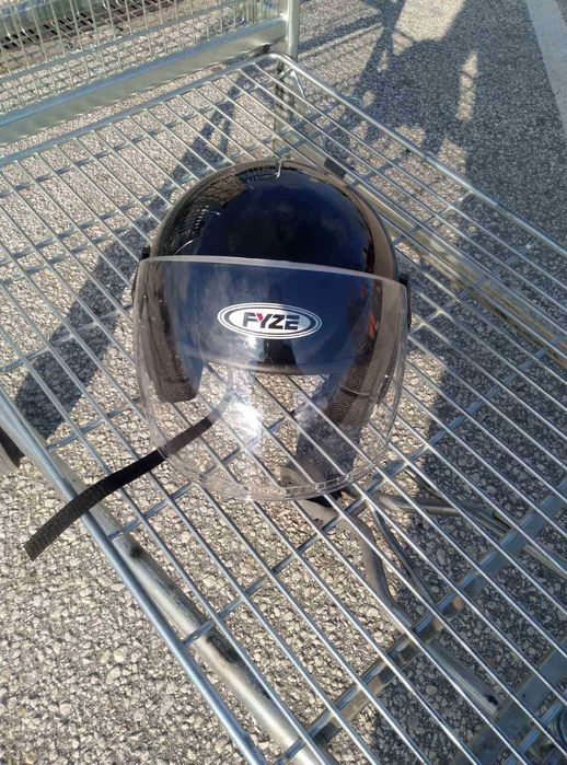 Шлем, каска за мотор скутер мотопед с визьор FYZE сива, черна,