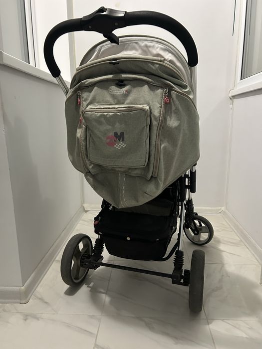 Коляска прогулочная