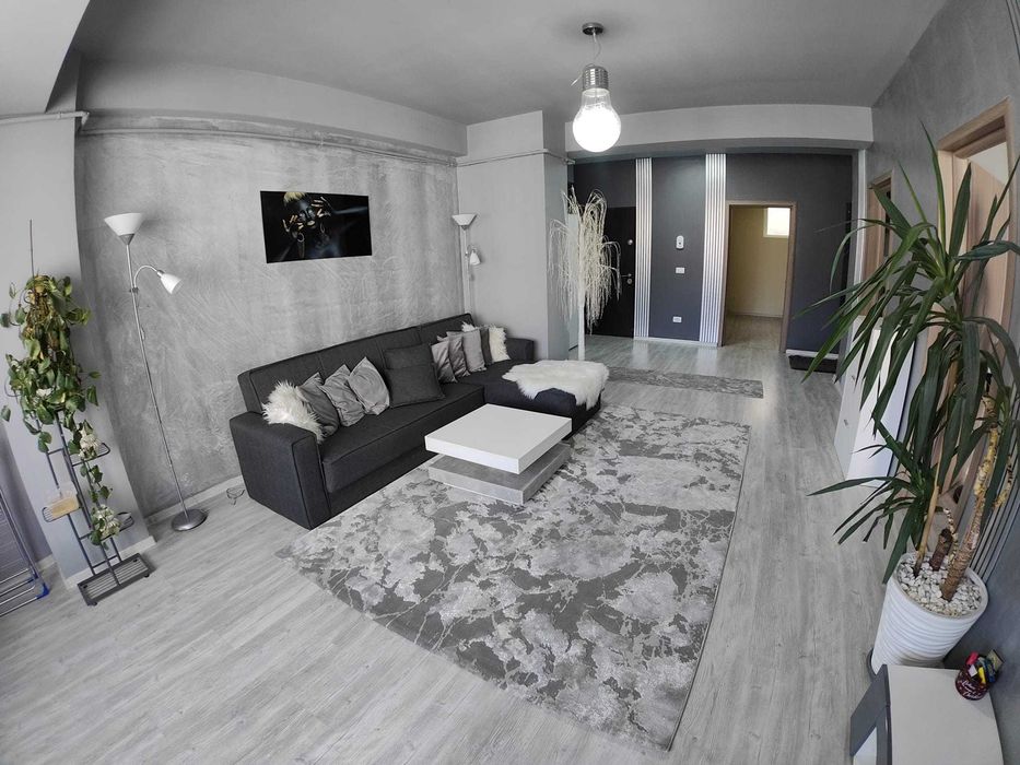 Închiriez apartament 3 camere, DECOMANDAT, 80 mp – Ultracentral, Câmpulung Moldovenesc