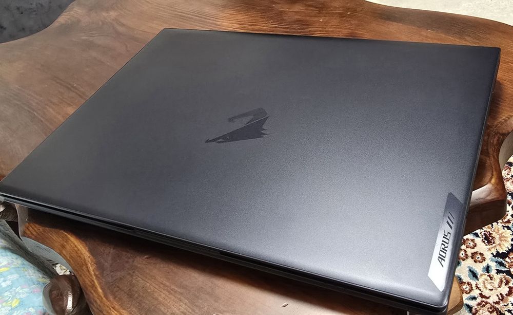 GIGABYTE 16X RTX 4070/i7 14650 HX