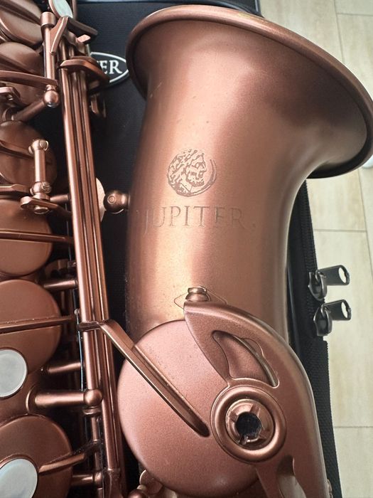 1000€ Saxofon Jupiter JAS1100