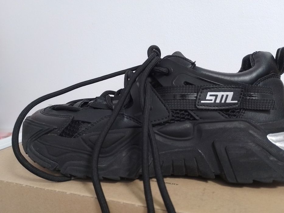 Steve Madden N41