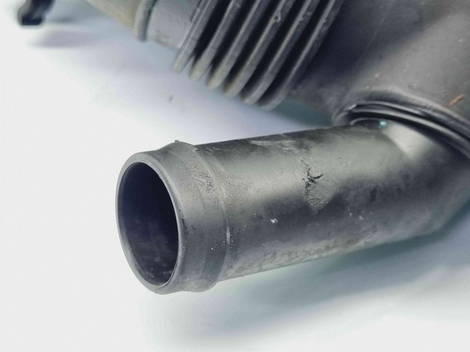 Tub admisie aer Volkswagen Passat B6 (3C2) [Fabr 2005-2010] 3C0129654P