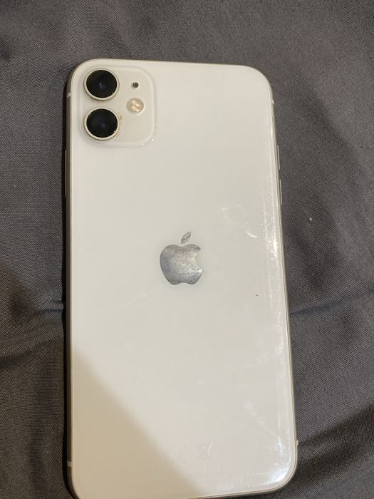 iphone 11 в идеальном состоянии