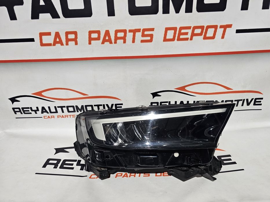 Far dreapta led Opel Mokka dupa 2021 cod 9834007980