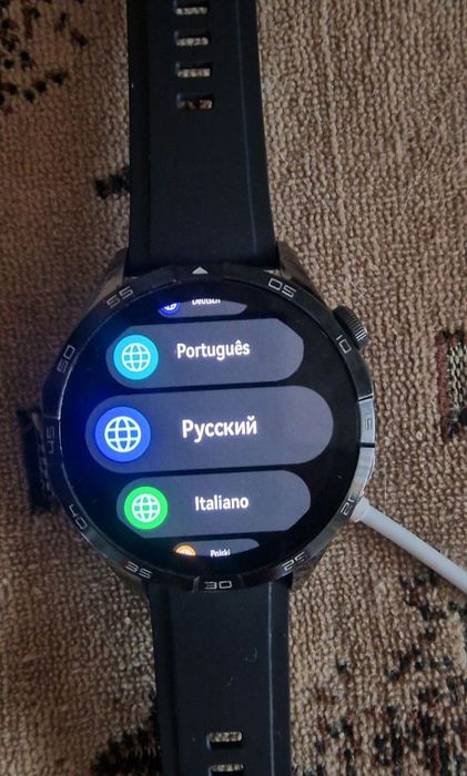 Продам смарт часы huawei watch gt 4
