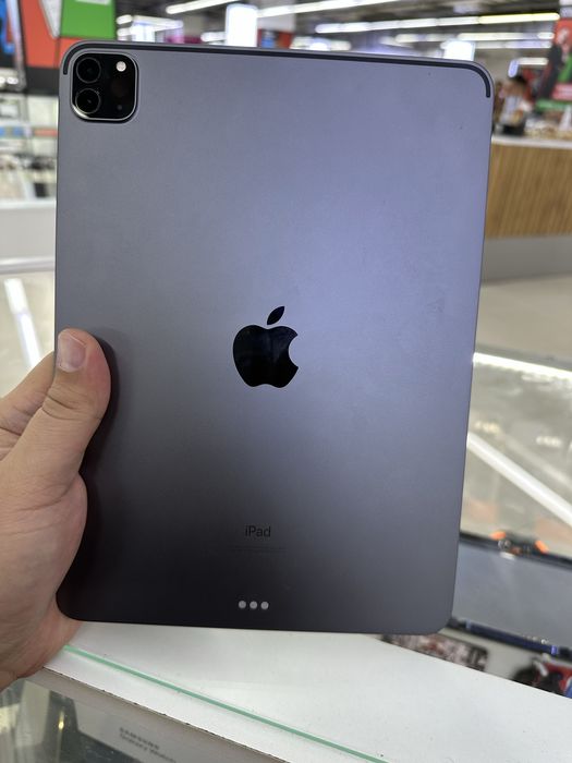 Срочно iPad Pro 2020 год