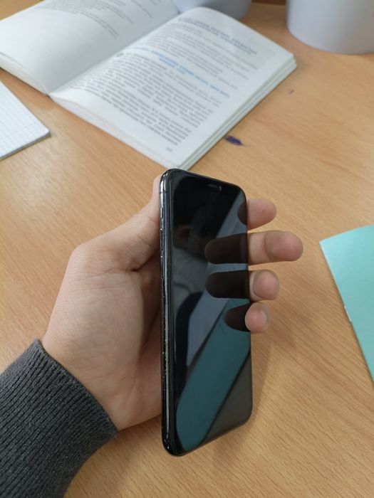 Telefon Iphone 11 pro