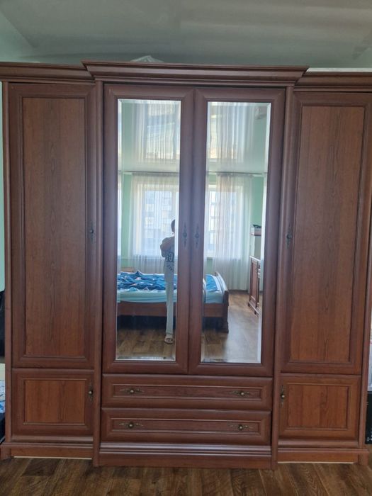 Продаю шифонер белорусский