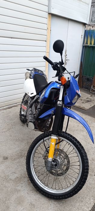 Продам мотоцикл Suzuki DR650se
