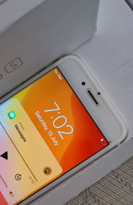 Телефон Iphone 6s