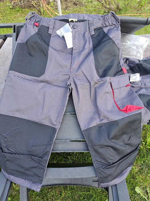 Pantaloni barbatesti de lucru 3/4