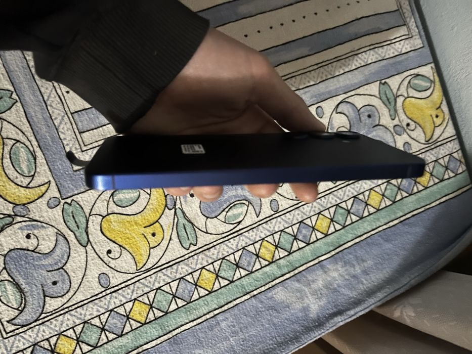 Samsung S25 + nou