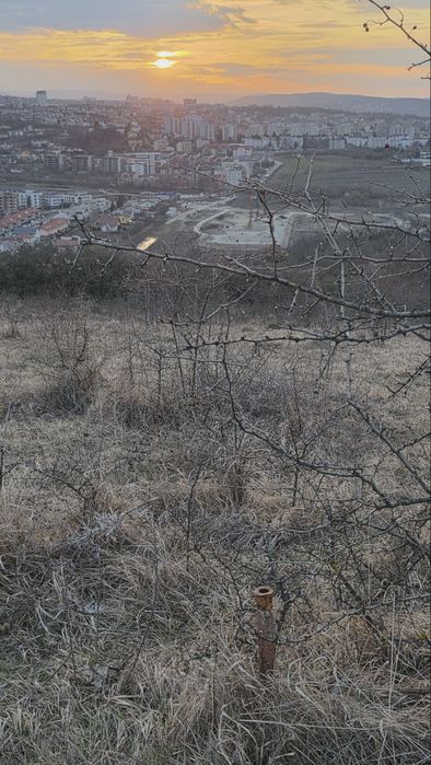 Teren de vanzare in Borhanci