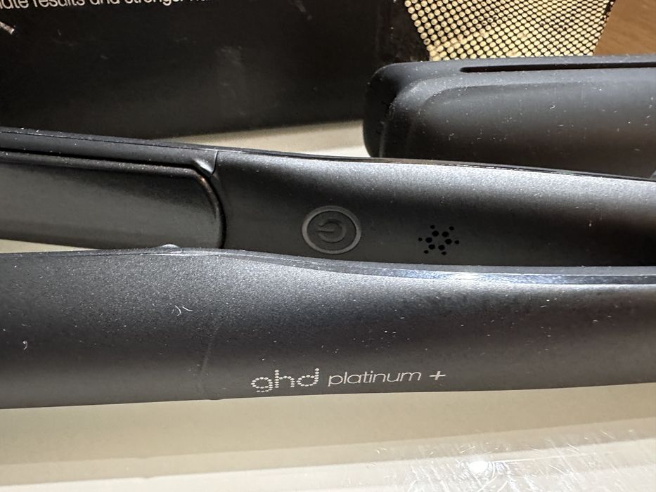 ghd Platinum+ преса за коса с интелигентна технология ultra-zone
