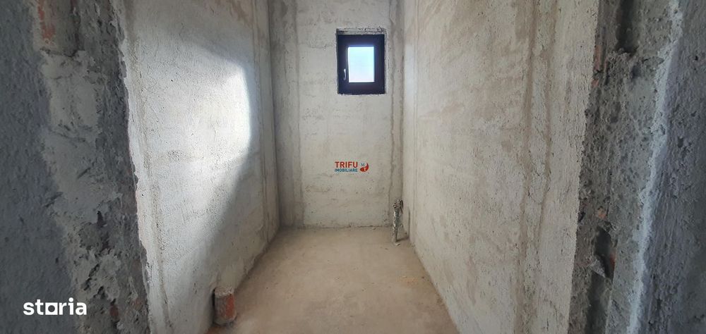 Casa semifinisata de vanzare comuna Ighiu 500 mp teren