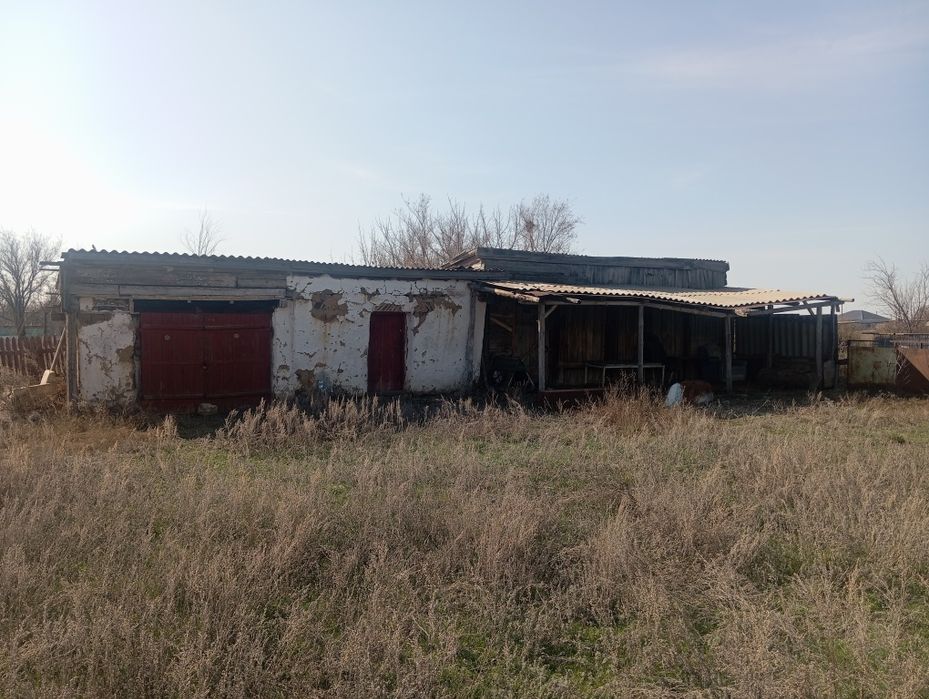 Продам дом с земельным участком
