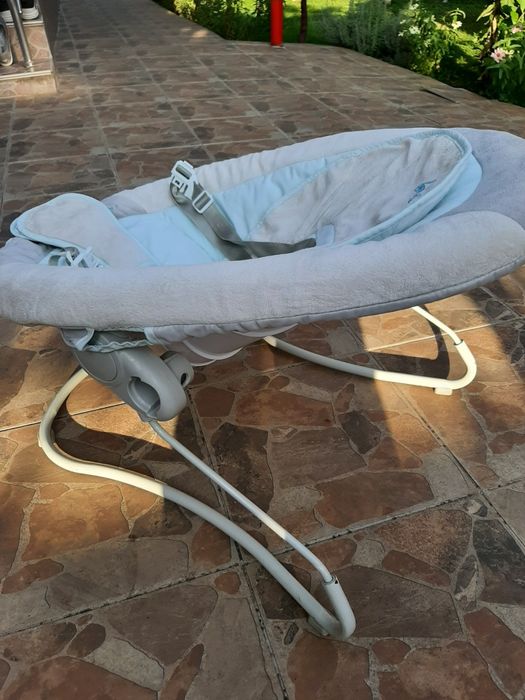 Бебешки    шезлонг